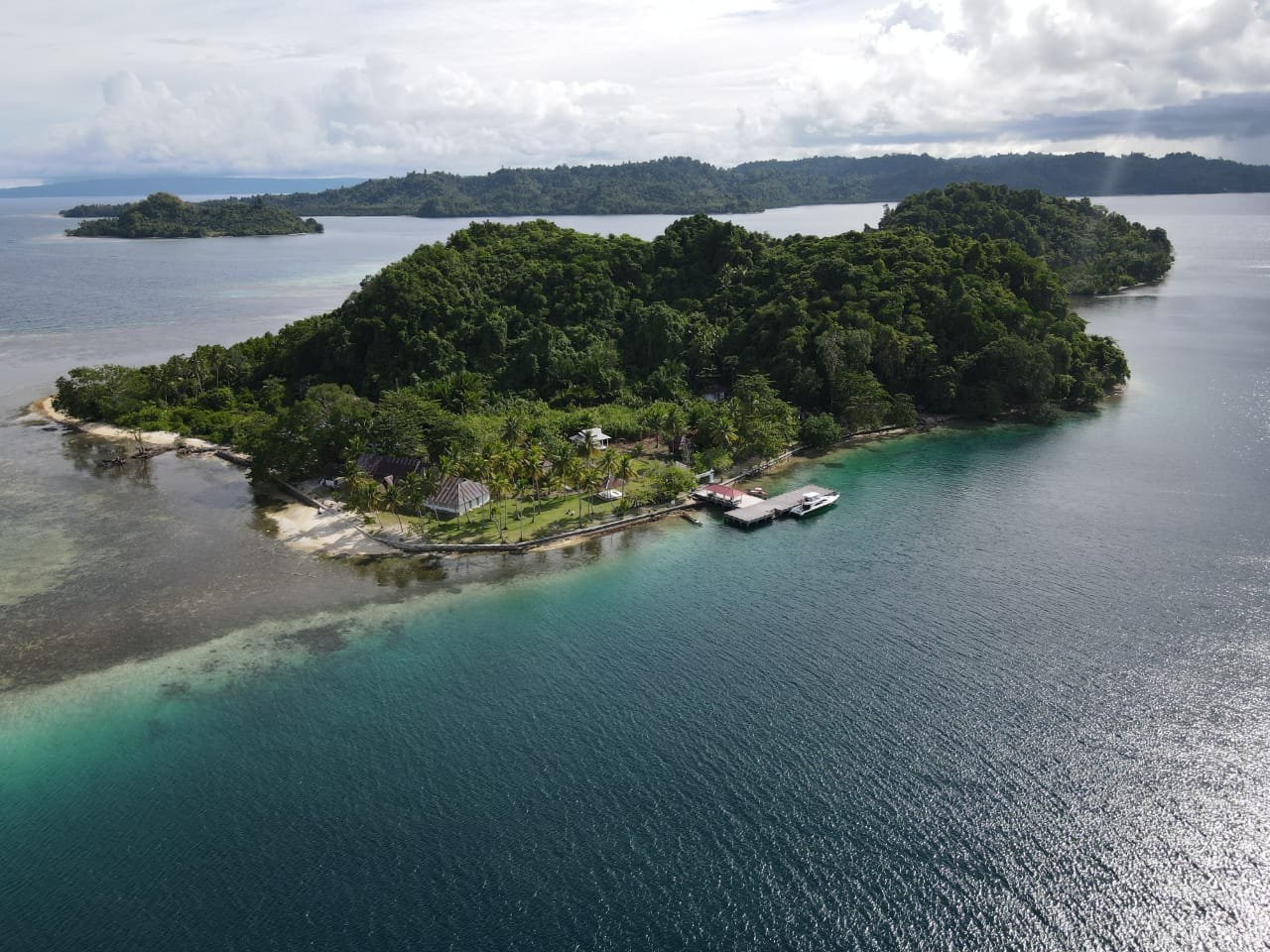 Pulau Wisata Nusa Ra